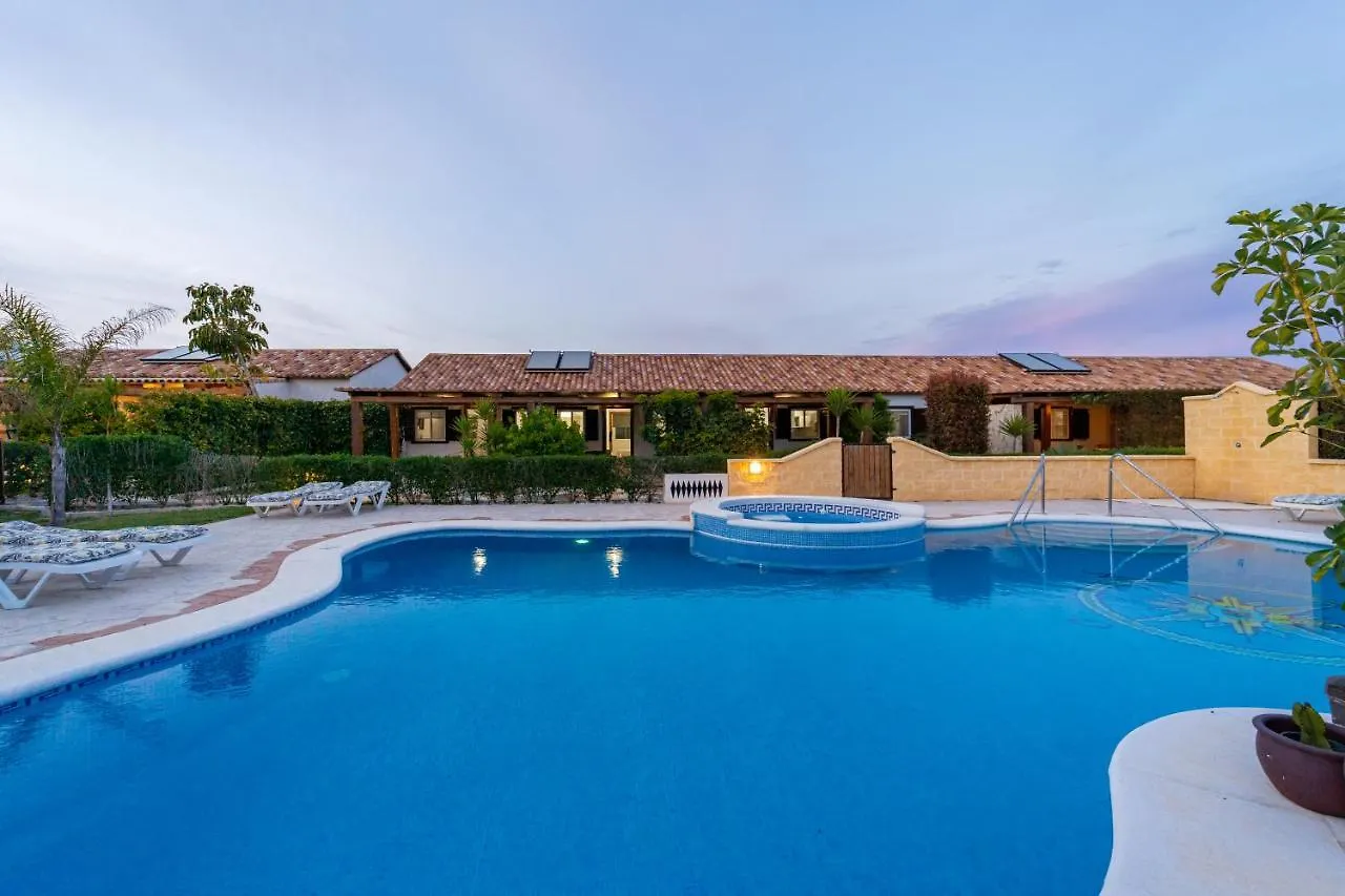 Apartamento Jibazahora Leo Holiday home